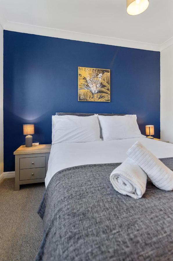 Villa 4Br Townhouse Wbalcony Free Parking Fast Wi-Fi NWI Exterior foto