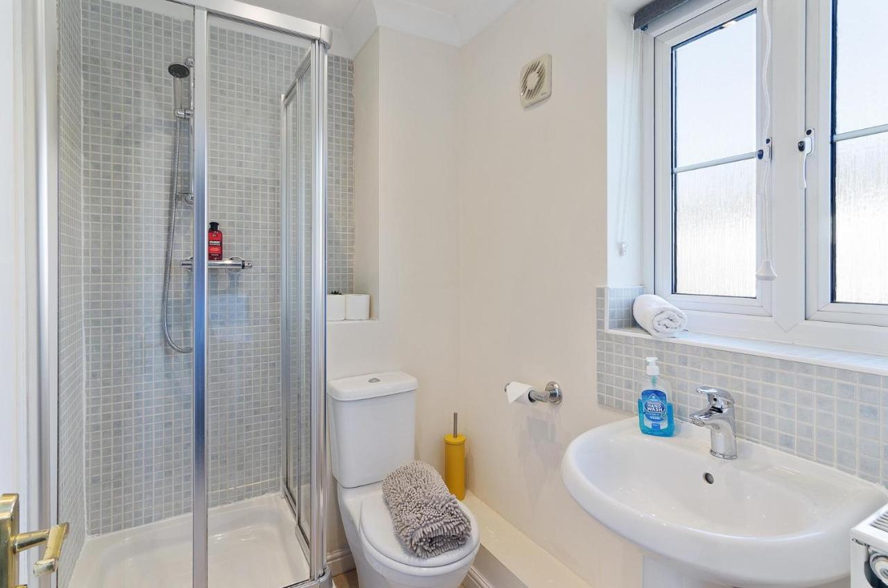 Villa 4Br Townhouse Wbalcony Free Parking Fast Wi-Fi NWI Exterior foto